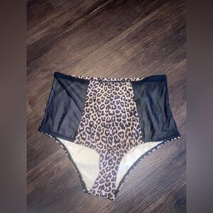 American apparel women’s cheetah print High-Waisted Bikini Bottoms size L